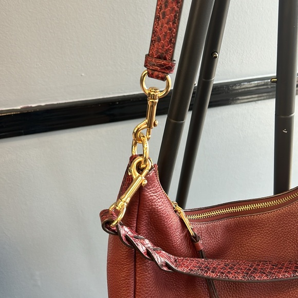 Coach crossbody - Picture 2 of 7
